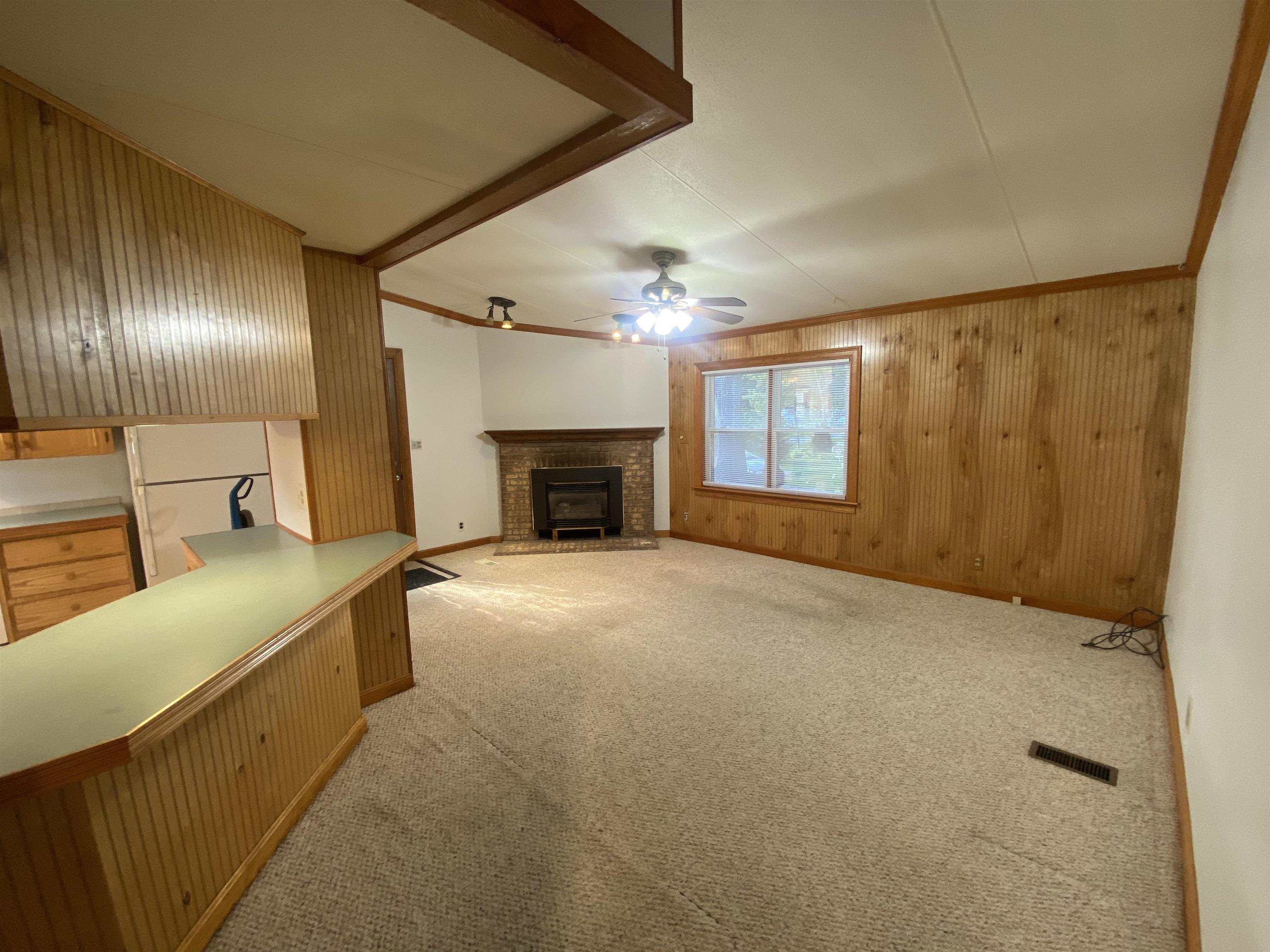 32 Lindenshire Avenue Exeter, NH 03833 - Photo 8 of 22