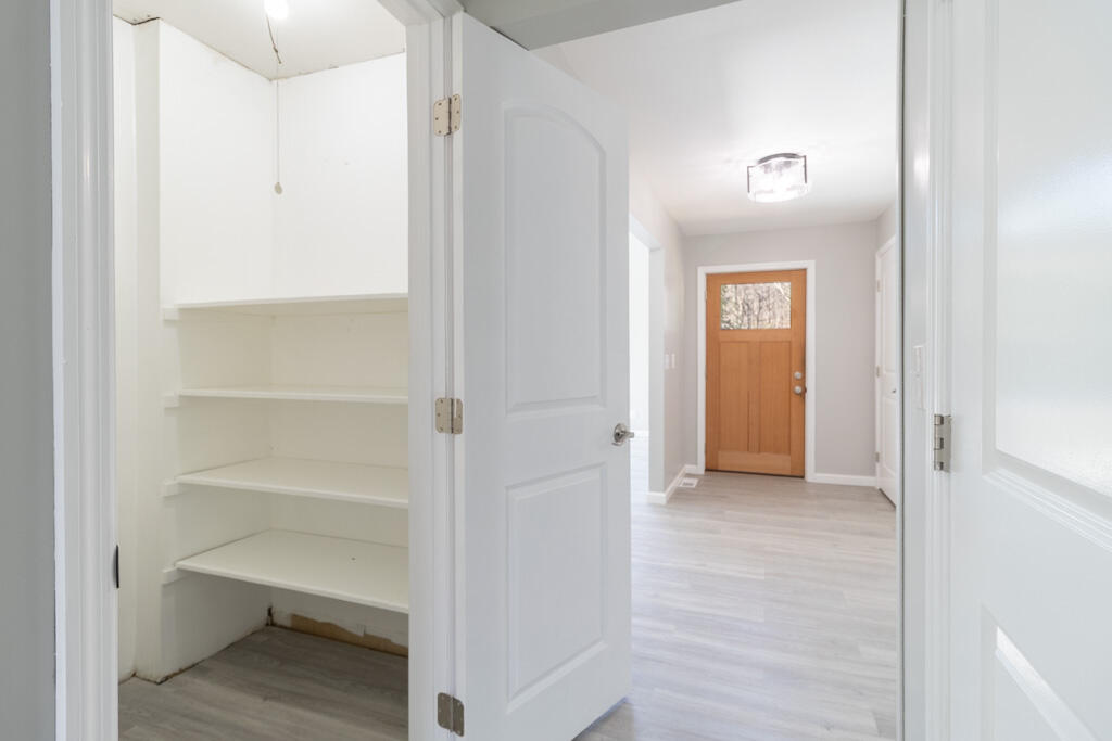 1541 Threadmill Road Dalton, GA 30720 - Photo 22 of 65 1541 Threadmill-22