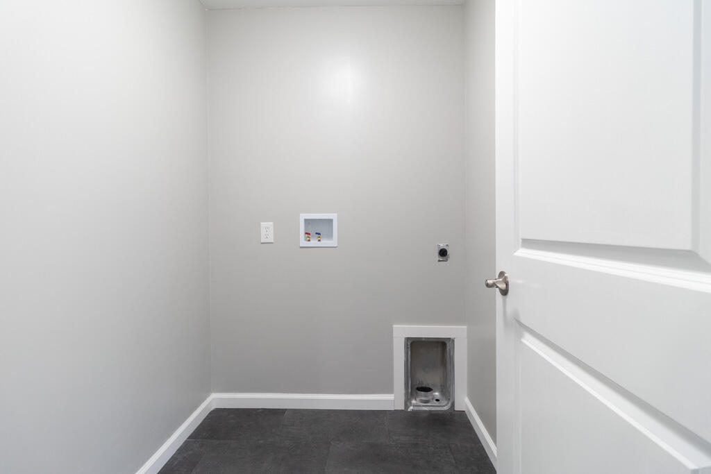 1541 Threadmill Road Dalton, GA 30720 - Photo 33 of 65 1541 Threadmill-33