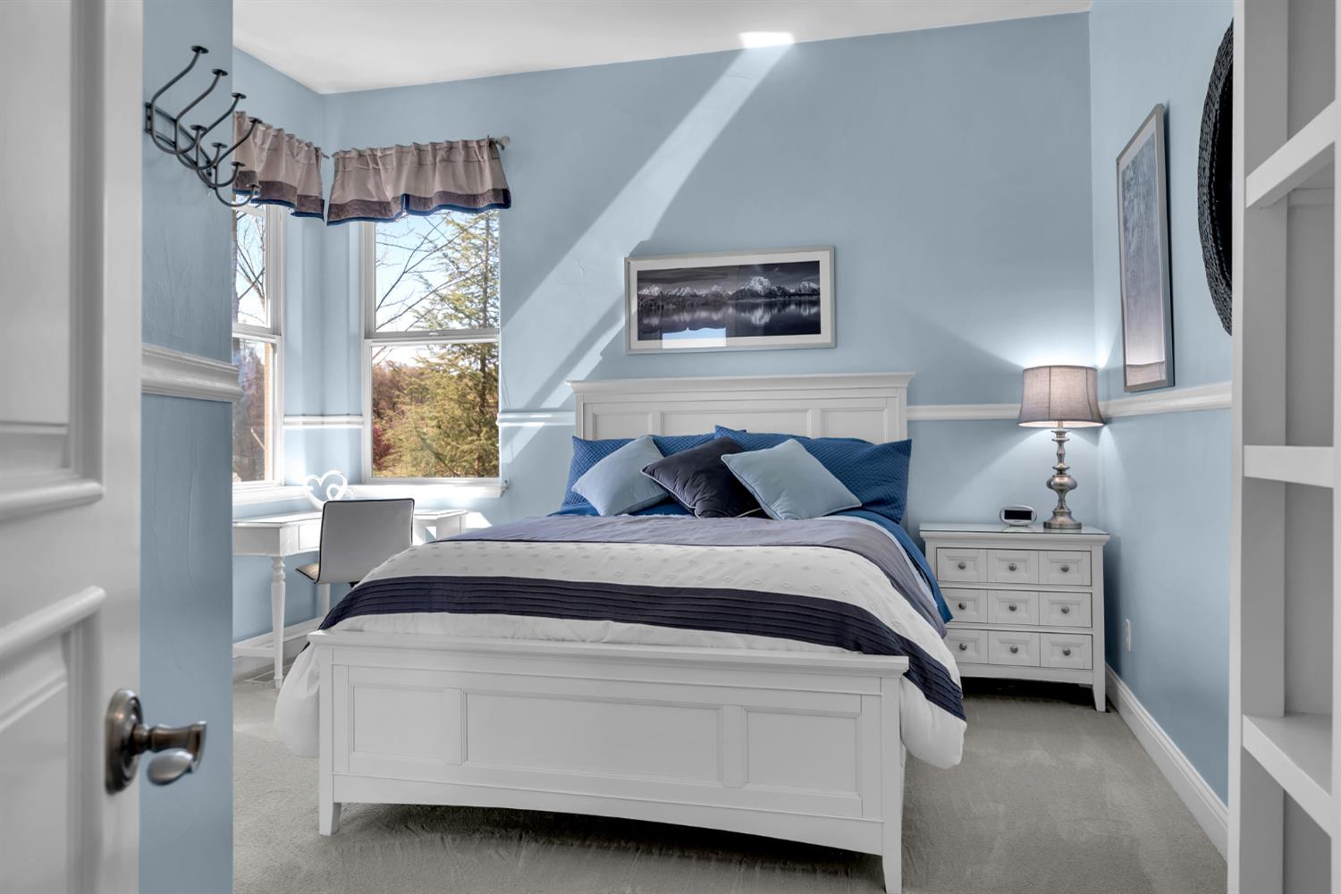 2847 Sierra Vista Road Rescue, CA 95672 - Photo 23 of 69 a bedroom with a bed and a window