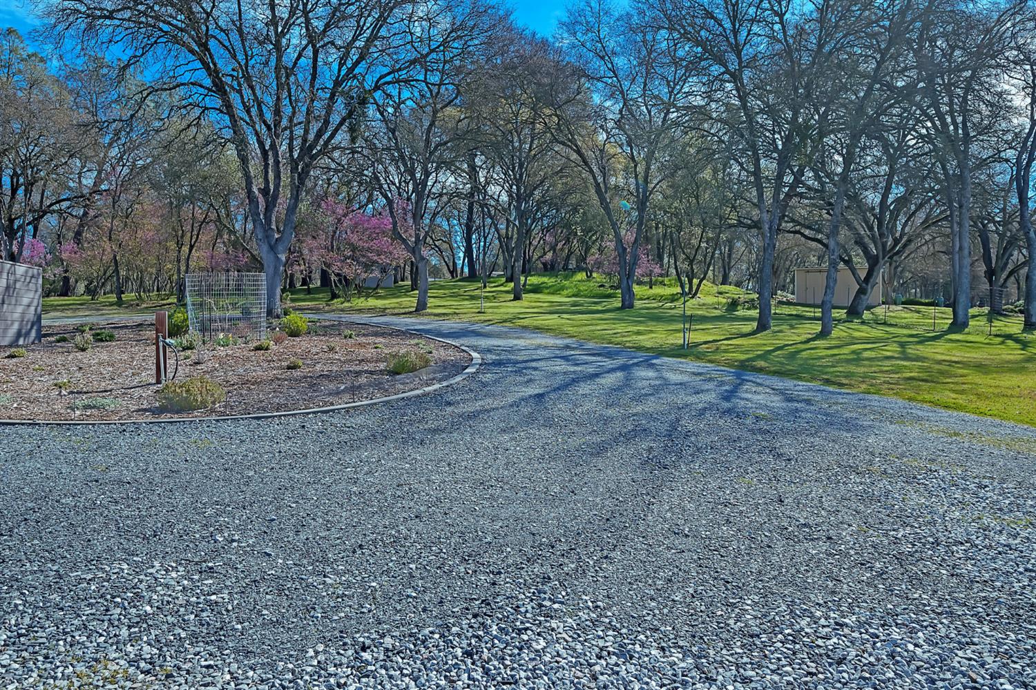 2847 Sierra Vista Road Rescue, CA 95672 - Photo 39 of 69