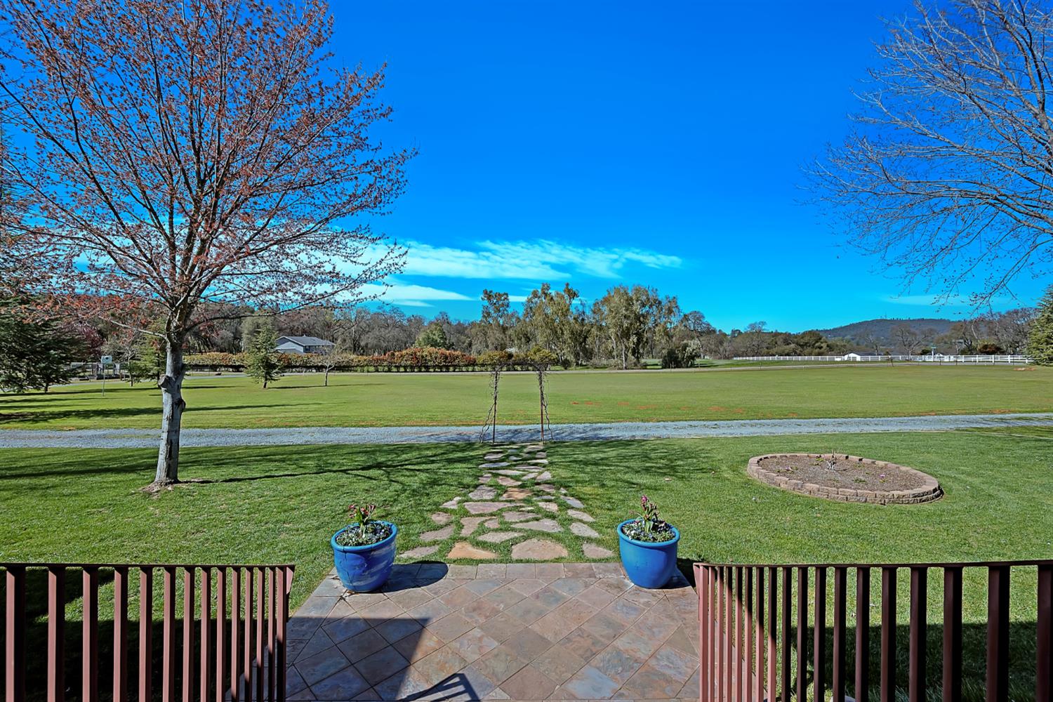 2847 Sierra Vista Road Rescue, CA 95672 - Photo 4 of 69