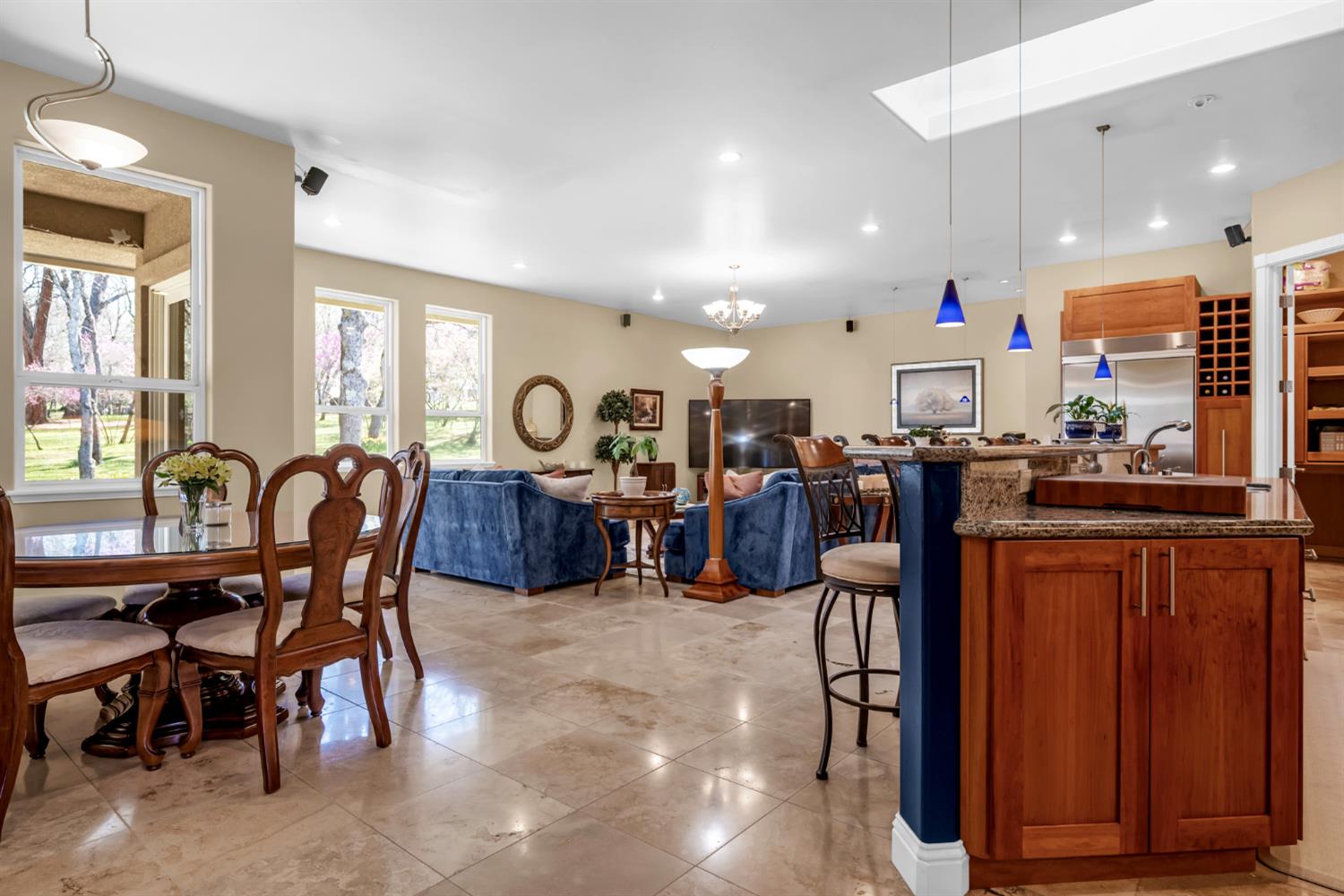 2847 Sierra Vista Road Rescue, CA 95672 - Photo 8 of 69