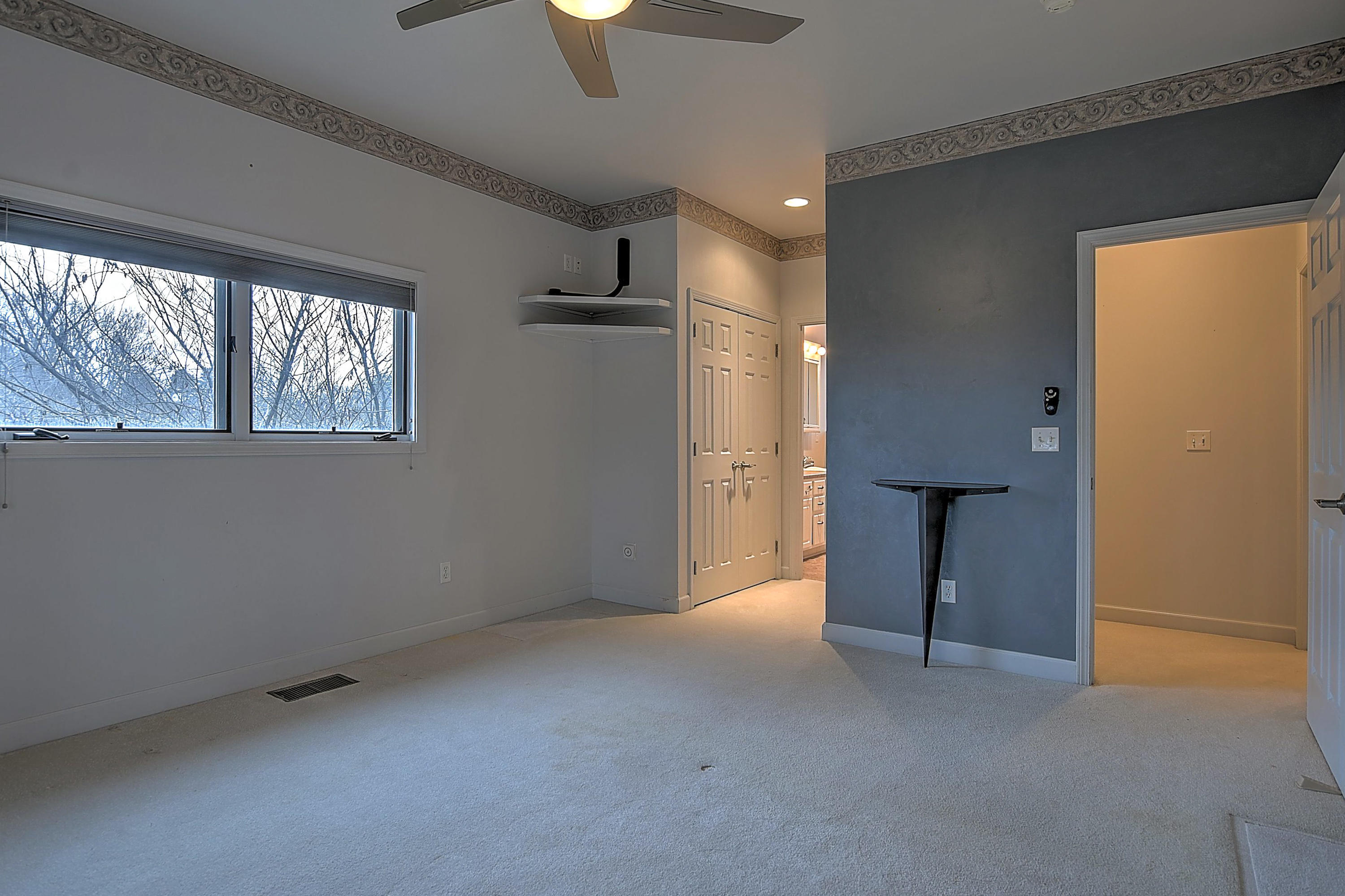 142 Stonebrook Loop Elizabethton, TN 37643 - Photo 31 of 50 142 Stonebrook Loop-31