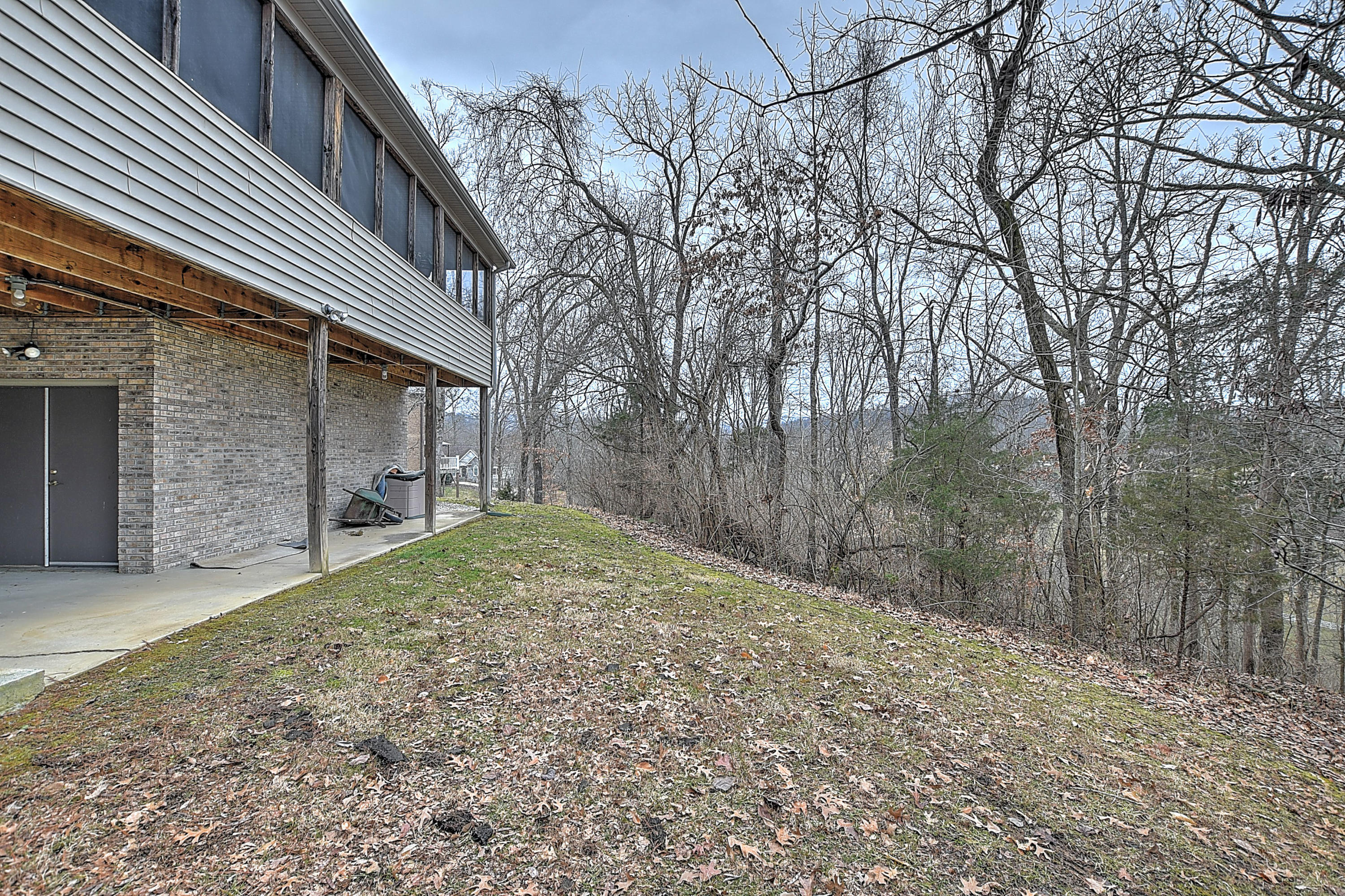 142 Stonebrook Loop Elizabethton, TN 37643 - Photo 8 of 50 142 Stonebrook Loop-7