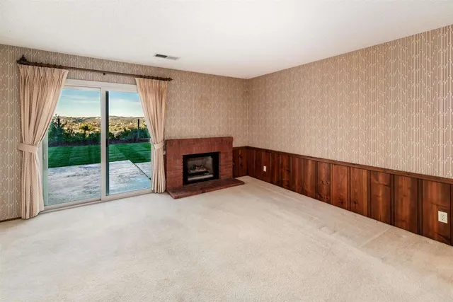 $1,649,900 | 1619 Willowspring Drive North, Encinitas, CA 92024