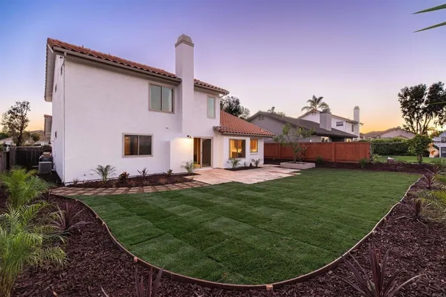$1,649,900 | 1619 Willowspring Drive North, Encinitas, CA 92024