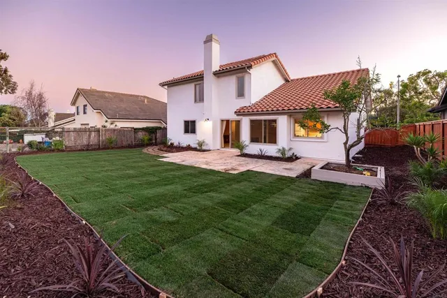 $1,649,900 | 1619 Willowspring Drive North, Encinitas, CA 92024