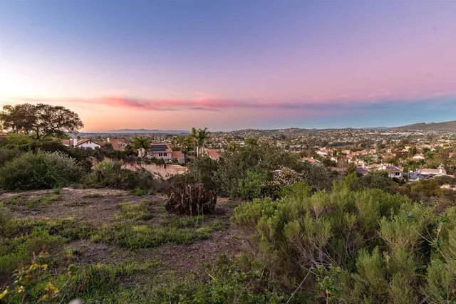 $1,649,900 | 1619 Willowspring Drive North, Encinitas, CA 92024