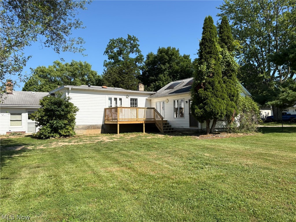 2140 Claus Road Vermilion, OH 44089 - Photo 38 of 50 back of house