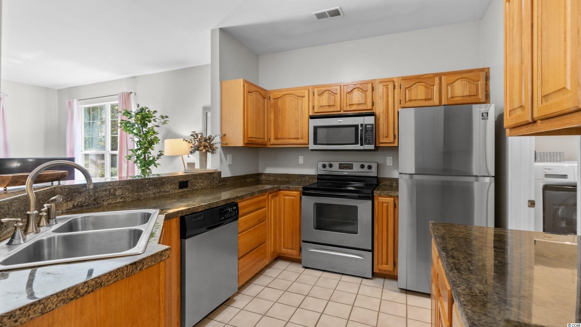 702 Pipers Lane, Unit 702 Myrtle Beach, SC 29575 - Photo 4 of 37