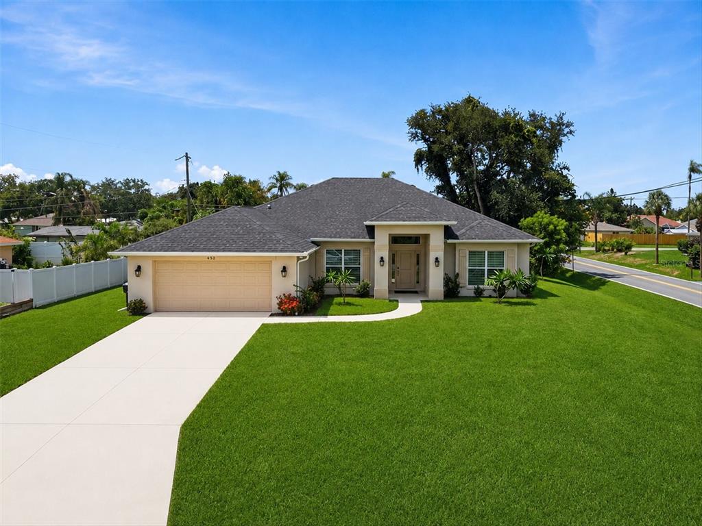 400 Marlin Road Venice, FL 34293 - Photo 4 of 55 Gallery Image 4
