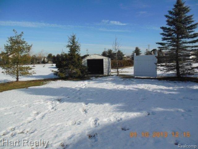8465 Rider Road Imlay City, MI 48444 - Photo 4 of 25 rider rd 095.jpg