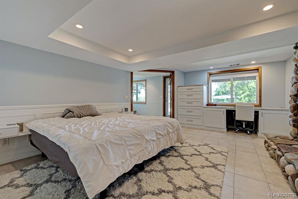 1523 Rochester Road Leonard, MI 48367 - Photo 31 of 62 Gallery Image 31