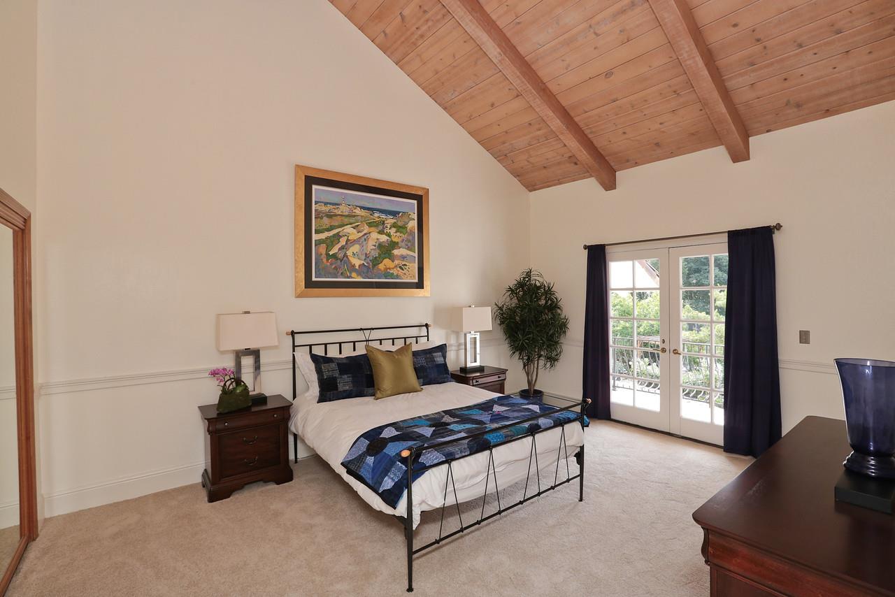 14210 Baleri Ranch Road Los Altos Hills, CA 94022 - Photo 30 of 48