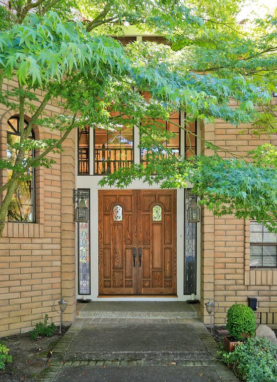 14210 Baleri Ranch Road Los Altos Hills, CA 94022 - Photo 38 of 48