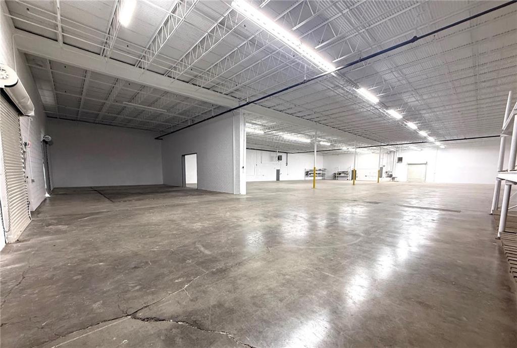 3843 Highway 41 Resaca, GA 30735 - Photo 11 of 23 a view of a room with lots of counter space
