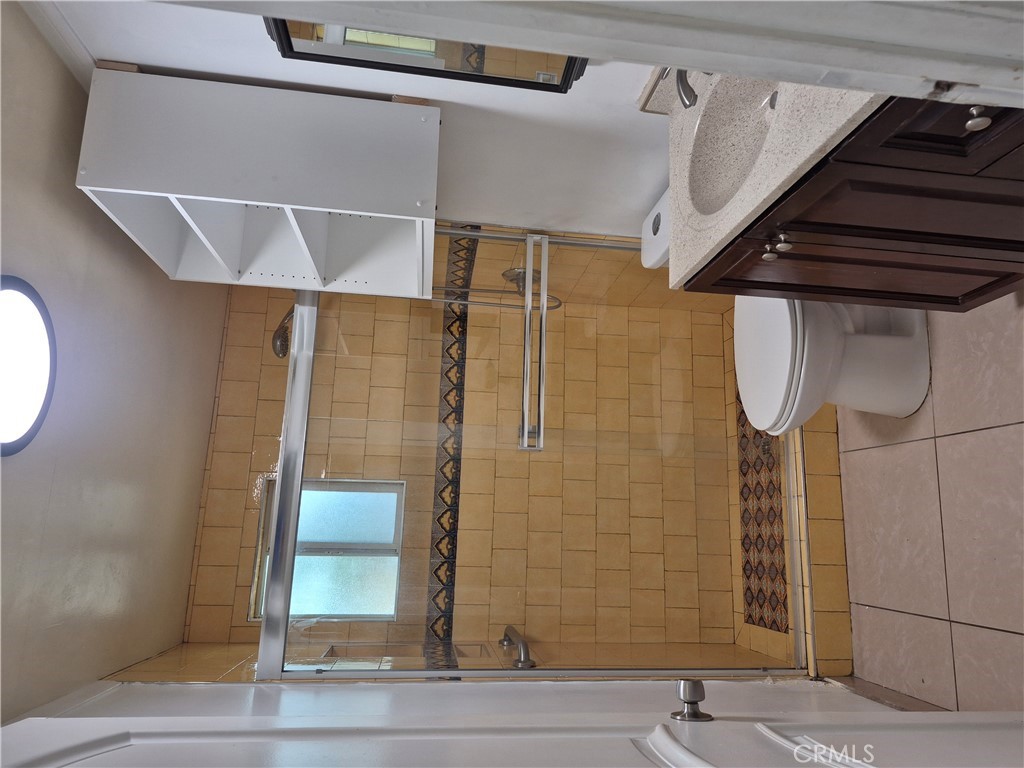15080-15082 Roxford Street Sylmar, CA 91342 - Photo 7 of 8 Bathroom