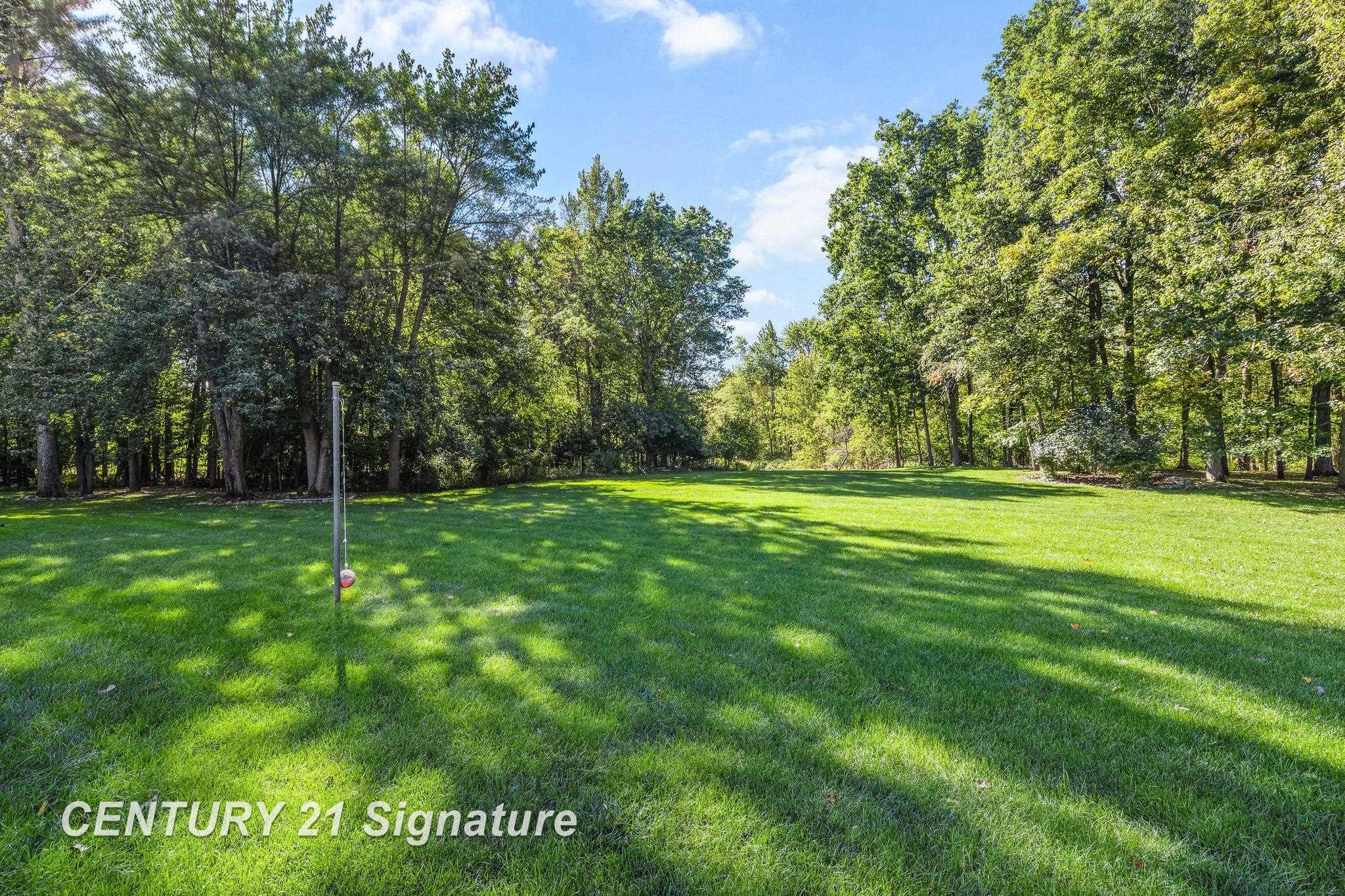 3137 Midland Road Saginaw, MI 48603 - Photo 14 of 85
