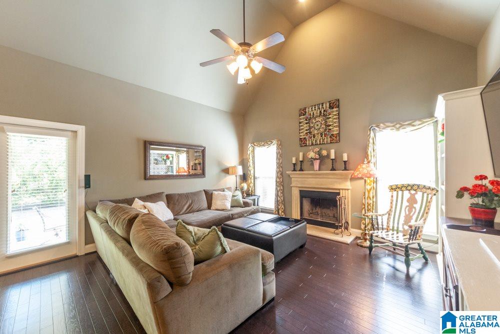 204 Perthshire Cove Pelham, AL 35124 - Photo 10 of 30