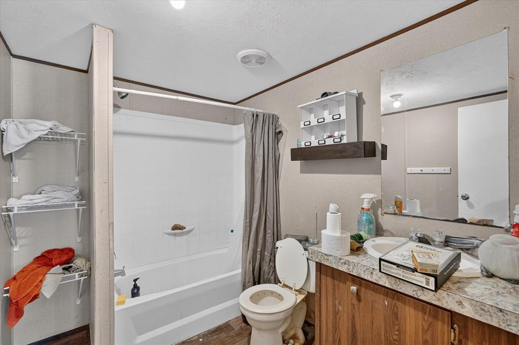 9313 Robin Road Hawk Cove, TX 75474 - Photo 24 of 37 Gallery Image 24