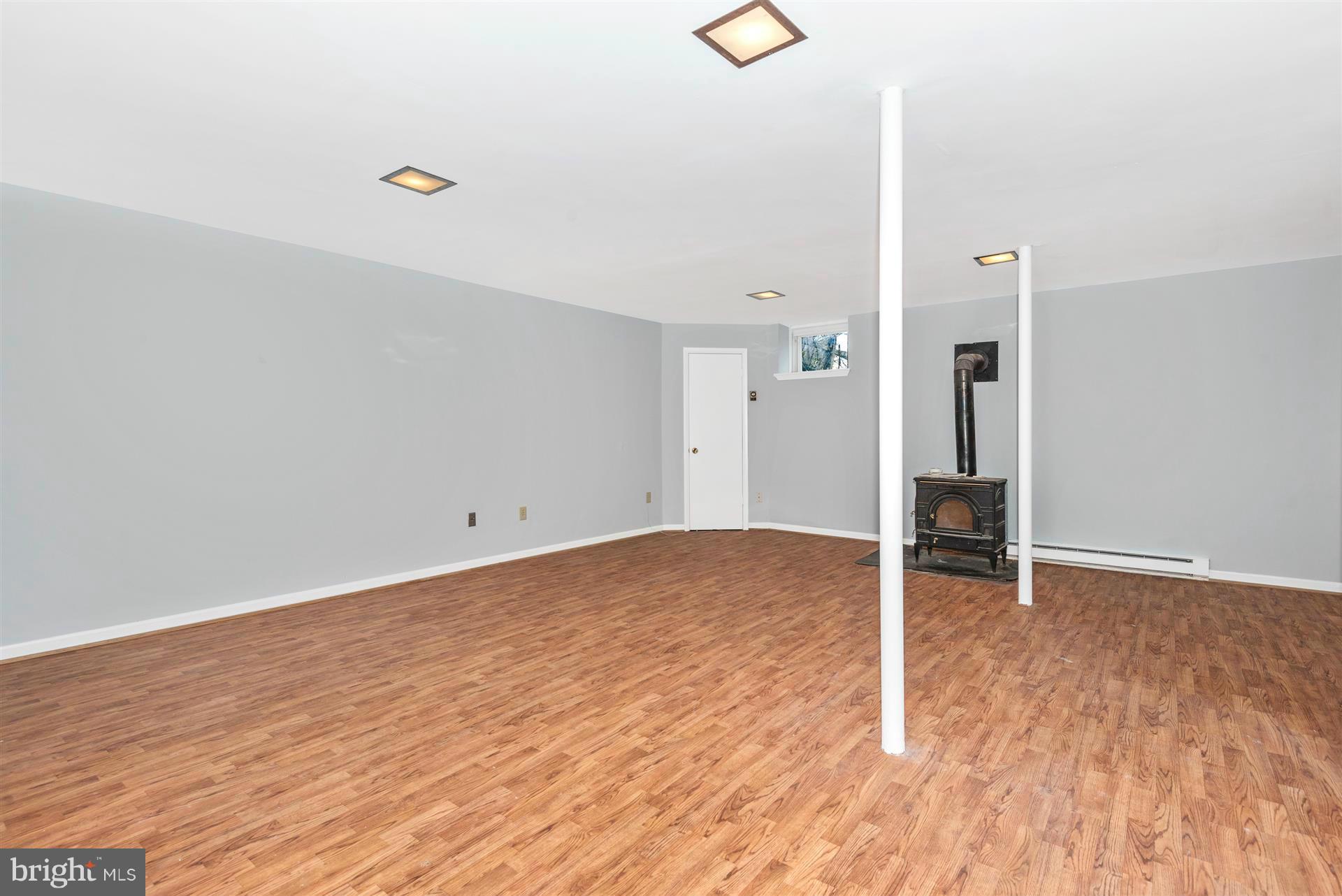 5707 Adamstown Road Adamstown, MD 21710 - Photo 23 of 30 Family Room