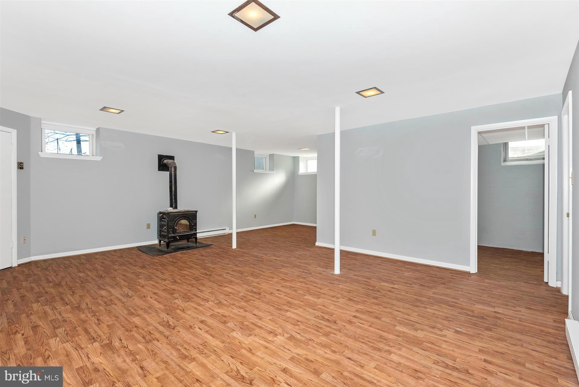 5707 Adamstown Road Adamstown, MD 21710 - Photo 24 of 30 Family Room