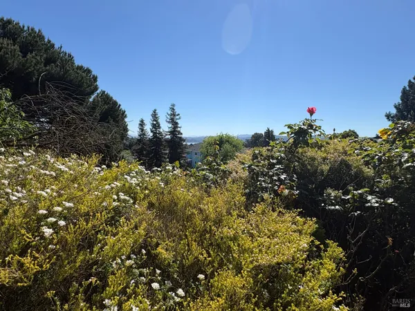 $788,888 | 128 West Seaview Drive, Benicia, CA 94510