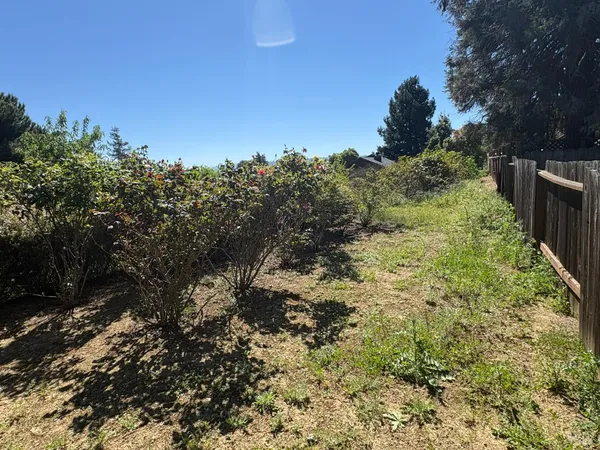 $788,888 | 128 West Seaview Drive, Benicia, CA 94510