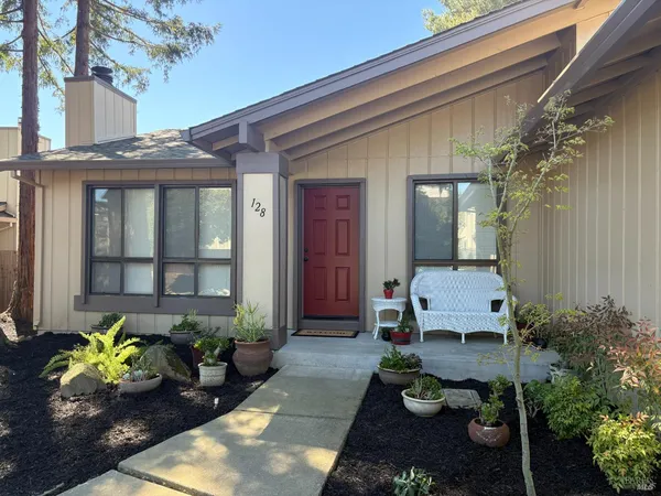 $788,888 | 128 West Seaview Drive, Benicia, CA 94510