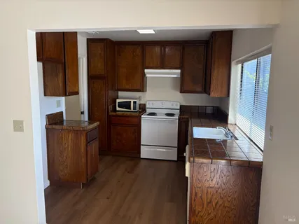 $788,888 | 128 West Seaview Drive, Benicia, CA 94510