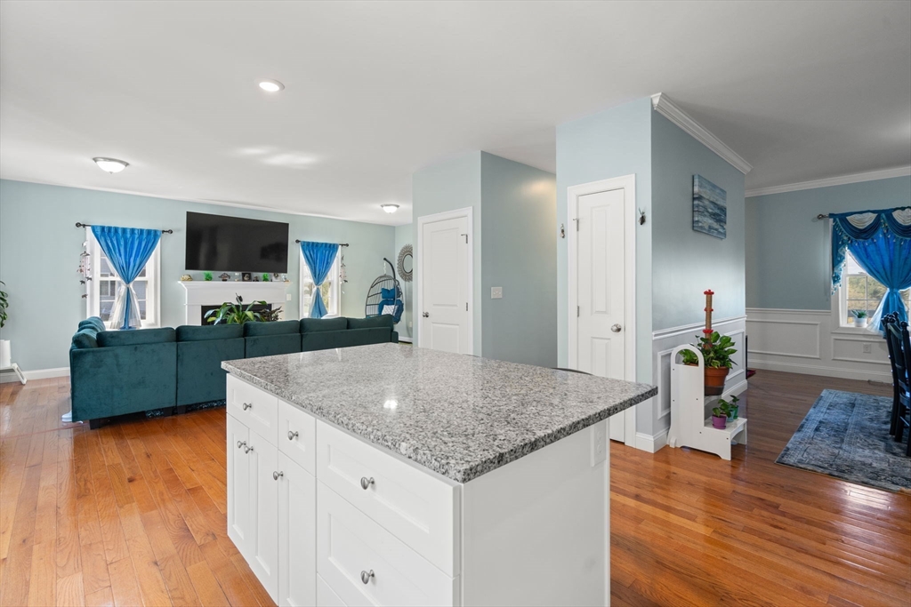 32 Hycrest Road Charlton, MA 01507 - Photo 14 of 42