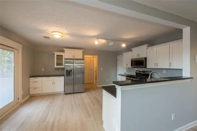 $2,400 | 7040 Magnolia Park Lane Northwest, Norcross, GA 30093