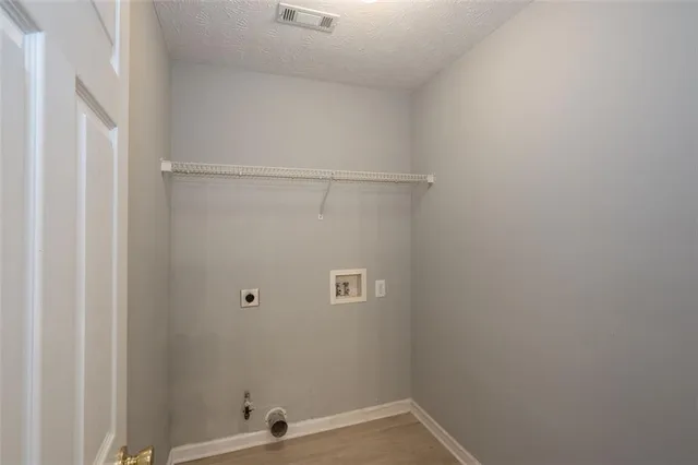 $2,400 | 7040 Magnolia Park Lane Northwest, Norcross, GA 30093