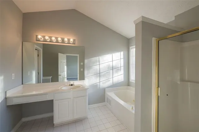 $2,400 | 7040 Magnolia Park Lane Northwest, Norcross, GA 30093