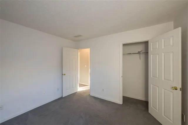 $2,400 | 7040 Magnolia Park Lane Northwest, Norcross, GA 30093