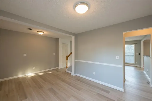 $2,400 | 7040 Magnolia Park Lane Northwest, Norcross, GA 30093