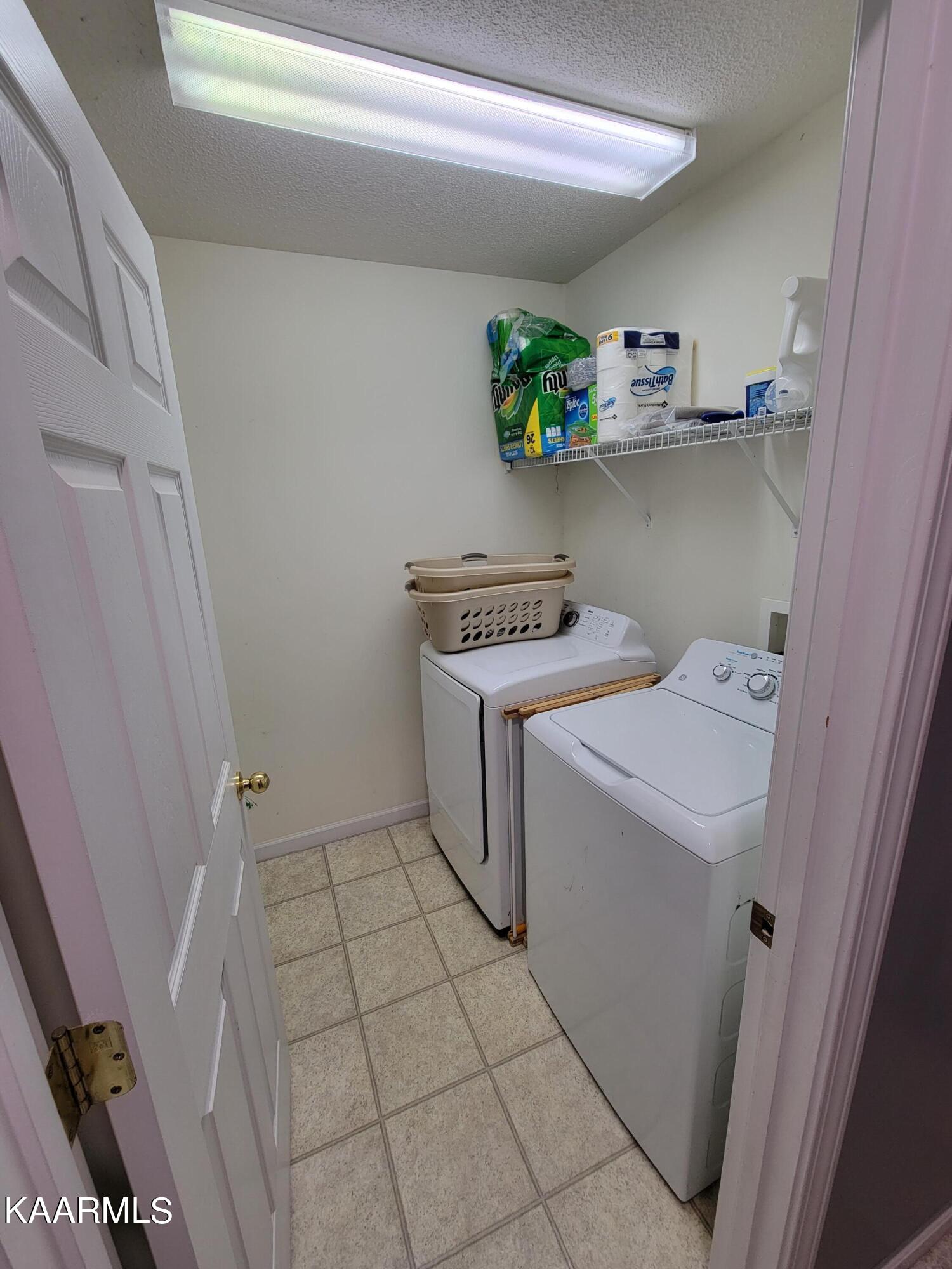 7801 Ralph Youmans Road Corryton, TN 37721 - Photo 14 of 19 Laundry room