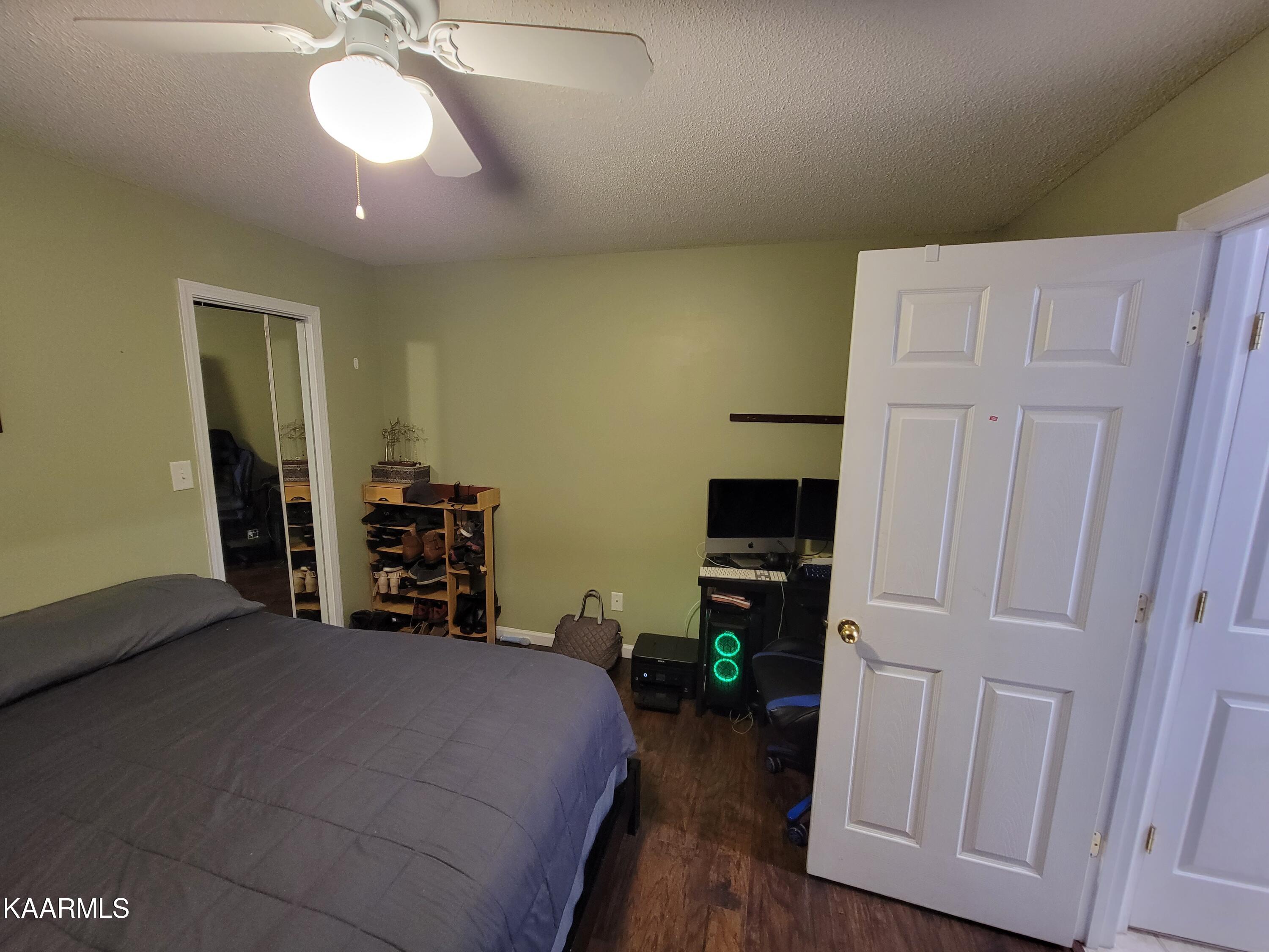 7801 Ralph Youmans Road Corryton, TN 37721 - Photo 5 of 19 Master bedroom 1