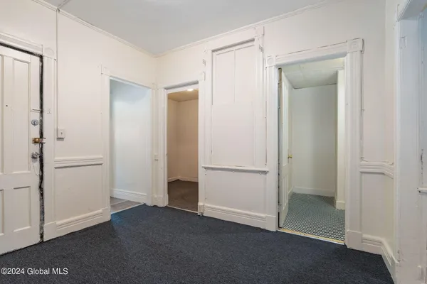 $1,050 | 28 Bradford Street, Unit 1, Albany, NY 12206