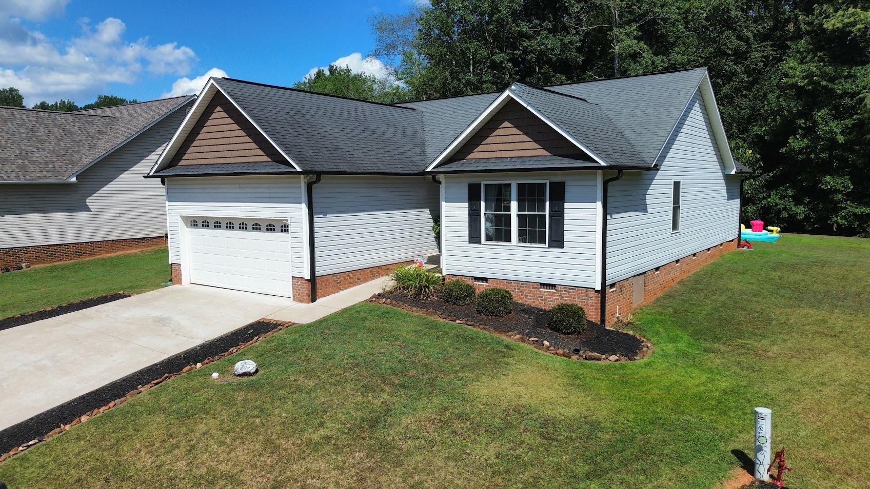 149 Topaz Lane Gaffney, SC 29341 - Photo 5 of 44