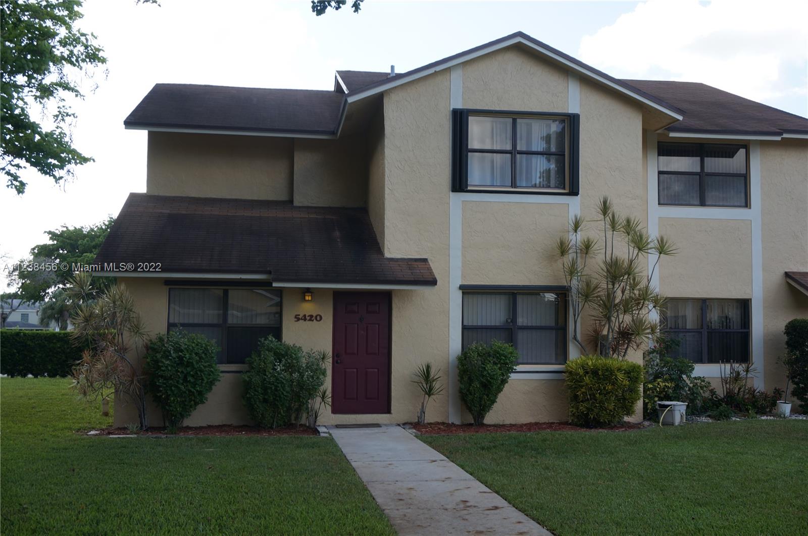 5420 Gate Lake Road, Unit 5420 Tamarac, FL 33319 - Photo 1 of 39 Gallery Image 1