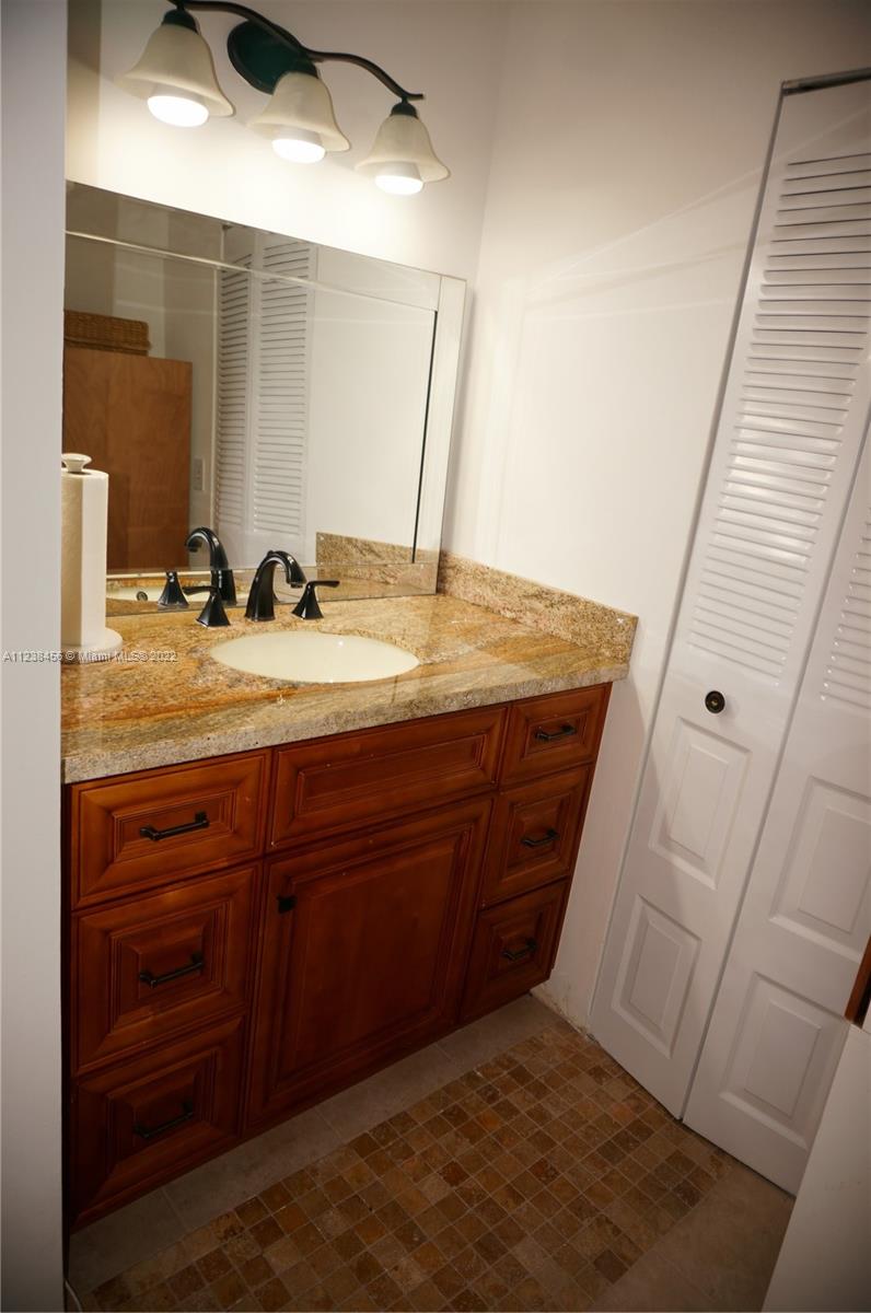 5420 Gate Lake Road, Unit 5420 Tamarac, FL 33319 - Photo 26 of 39 Gallery Image 26