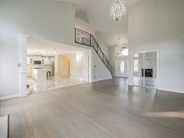 $659,900 | 3345 East Commerce Road, Commerce Township, MI 48382