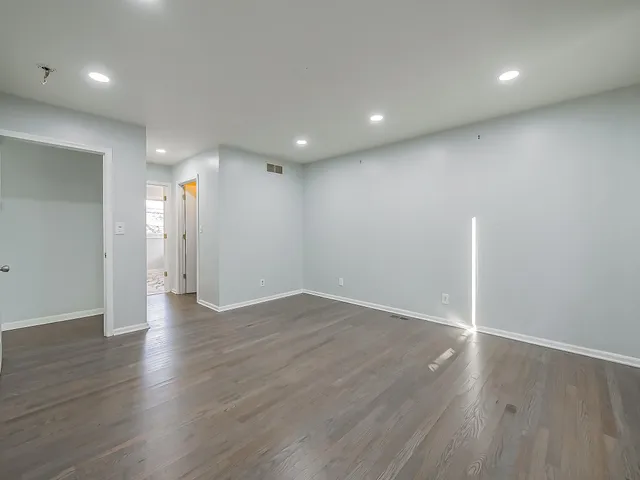 $659,900 | 3345 East Commerce Road, Commerce Township, MI 48382