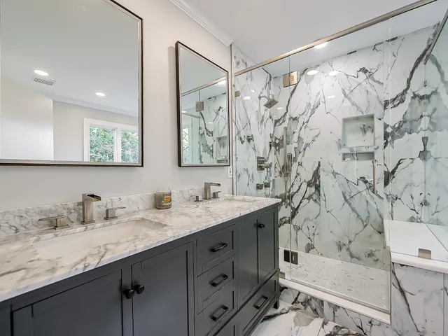 $659,900 | 3345 East Commerce Road, Commerce Township, MI 48382