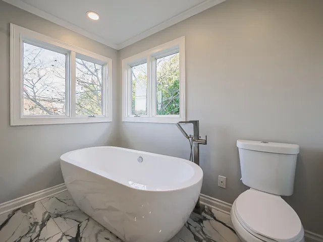 $659,900 | 3345 East Commerce Road, Commerce Township, MI 48382