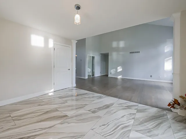 $659,900 | 3345 East Commerce Road, Commerce Township, MI 48382