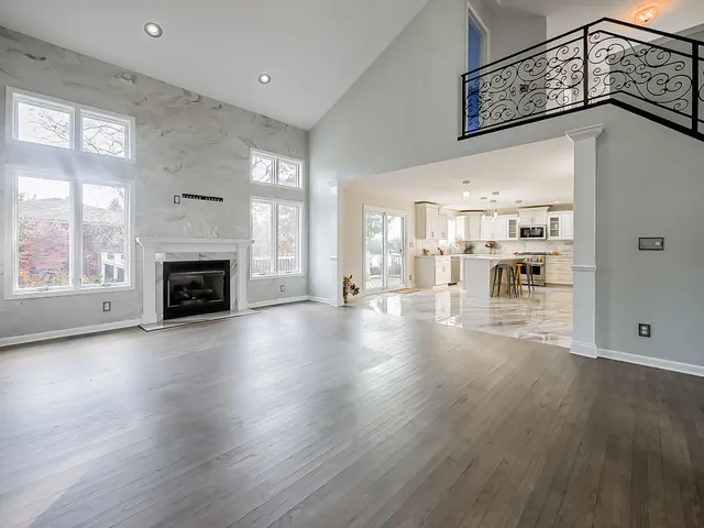 $659,900 | 3345 East Commerce Road, Commerce Township, MI 48382