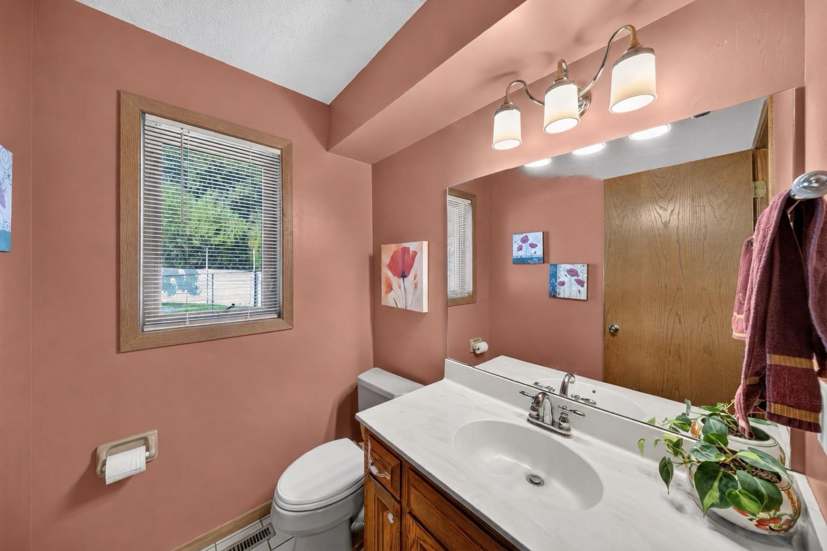 1116 Knoll Court Northwest Rochester, MN 55901 - Photo 14 of 56